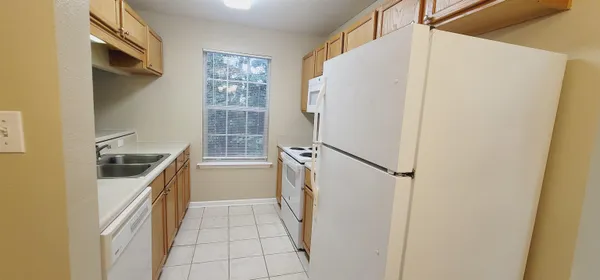 $1,450 | 2740 West Tharpe Street, Unit 601, Tallahassee, FL 32303