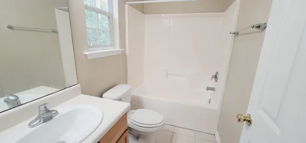 $1,500 | 2740 West Tharpe Street, Unit 601, Tallahassee, FL 32303