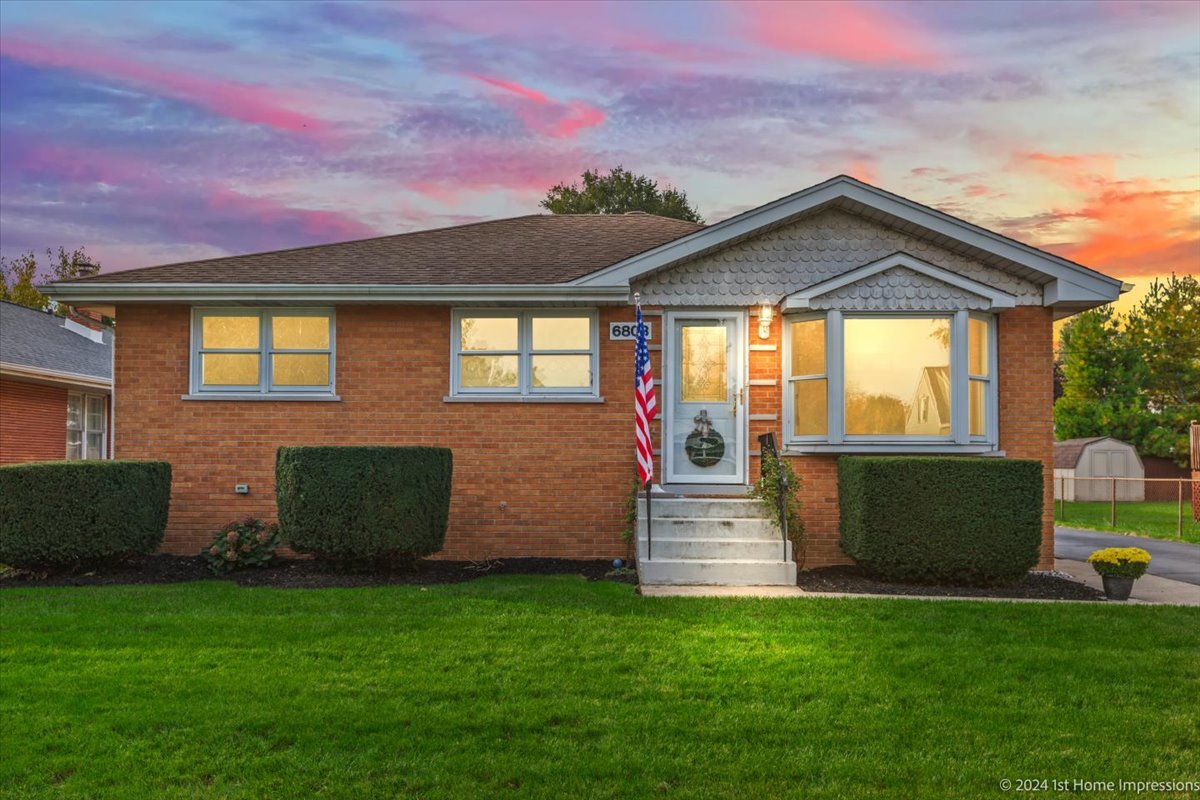 6803 97th Street Chicago Ridge, IL 60415 - Photo 1 of 28 Gallery Image 1
