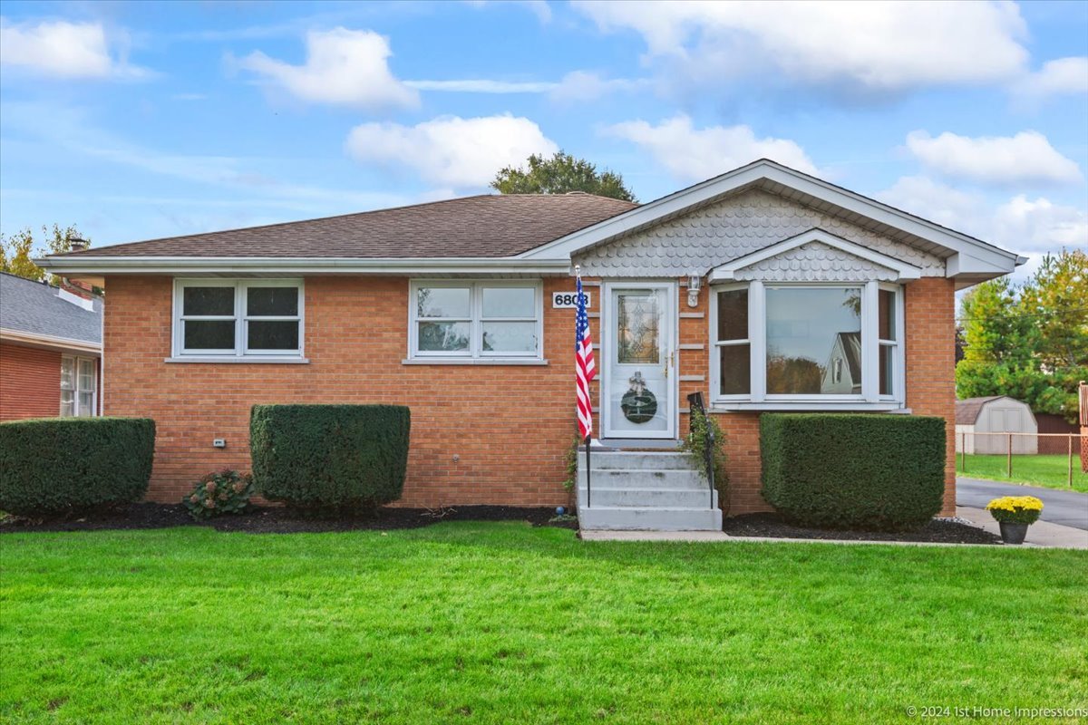 6803 97th Street Chicago Ridge, IL 60415 - Photo 2 of 28 Gallery Image 2