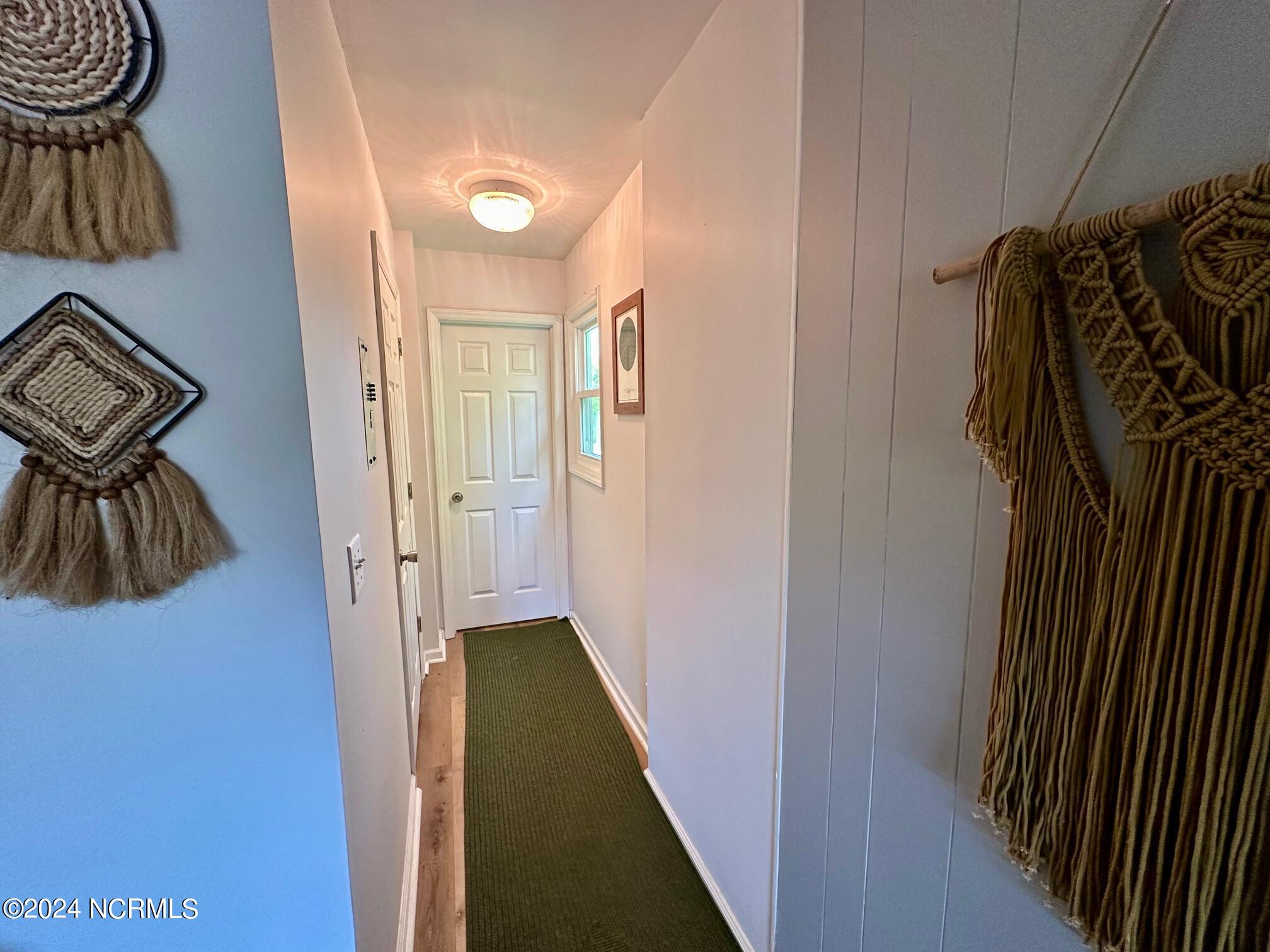 187 9 Mile Road Newport, NC 28570 - Photo 24 of 46 Hall