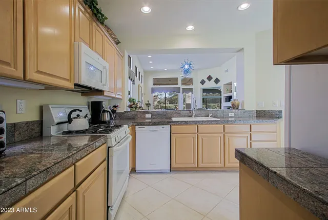 $5,000 | 7051 East Sleepy Owl Way, Scottsdale, AZ 85266