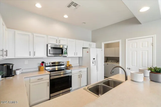 $3,800 | 19550 North Grayhawk Drive, Unit 2016, Scottsdale, AZ 85255