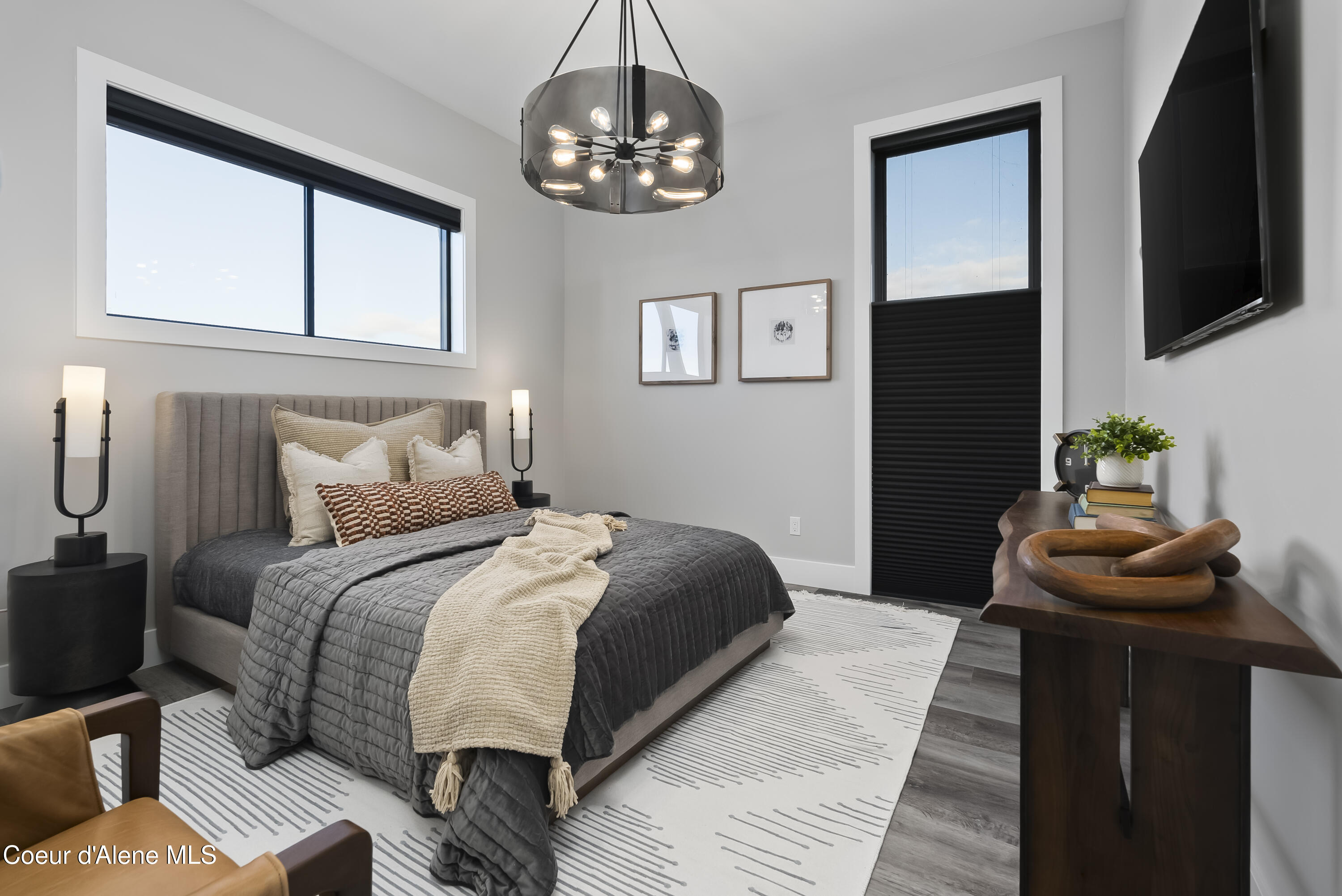 802 Sandpoint Avenue, Unit 8307 Sandpoint, ID 83864 - Photo 33 of 104 A7S07644