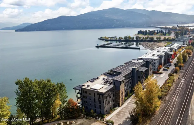 $2,600,000 | 802 Sandpoint Avenue, Unit 8307, Sandpoint, ID 83864
