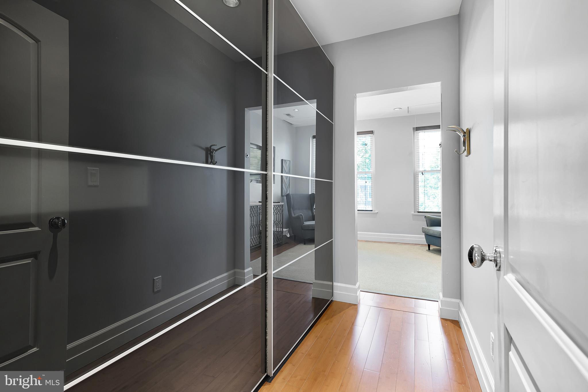 1007 4th Street Northeast Washington, DC 20002 - Photo 8 of 25 Gallery Image 8