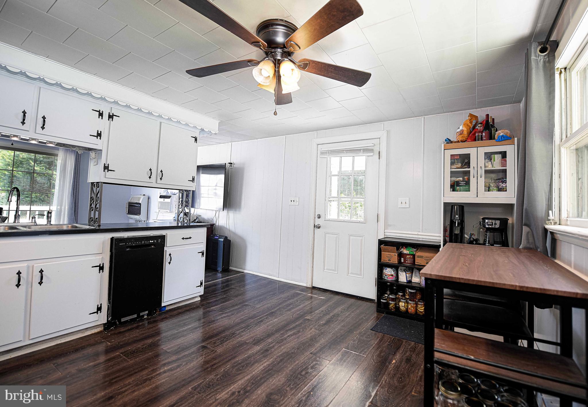 1563 Carpenters Point Road Perryville, MD 21903 - Photo 11 of 39 KITCHEN WITH DOOR TO SIDE DECK