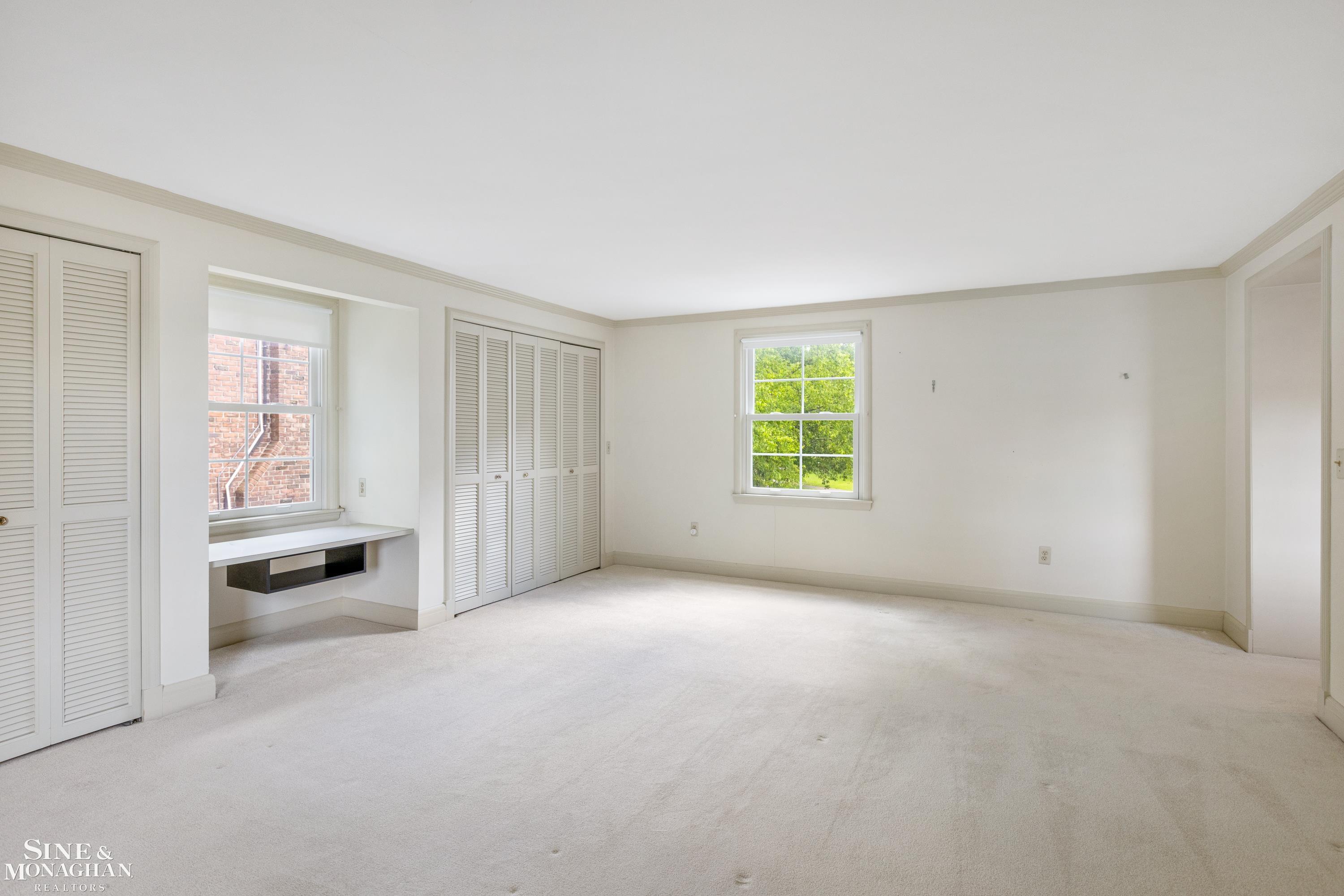 1380 Oxford Road Grosse Pointe Woods, MI 48236 - Photo 35 of 59