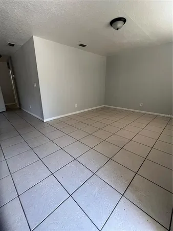 a view of a utility room