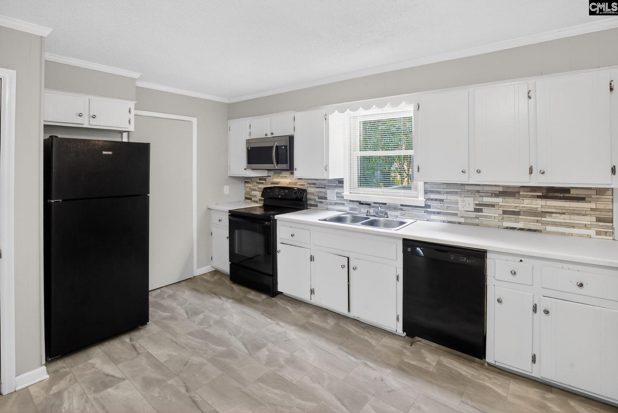 1411 Hemlock Street Cayce, SC 29033 - Photo 17 of 34