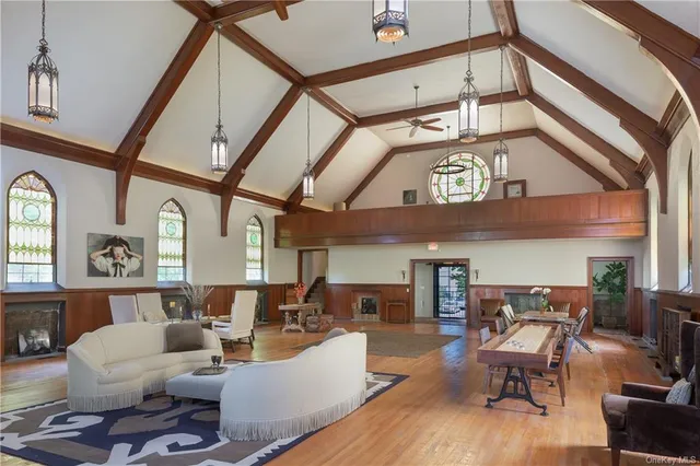 $2,350,000 | 73-7981 Co Rd 2nd Street, Unit 81 CO RD, Hudson, NY 12534