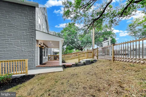 $739,000 | 2553 Alabama Avenue Southeast, Washington, DC 20020