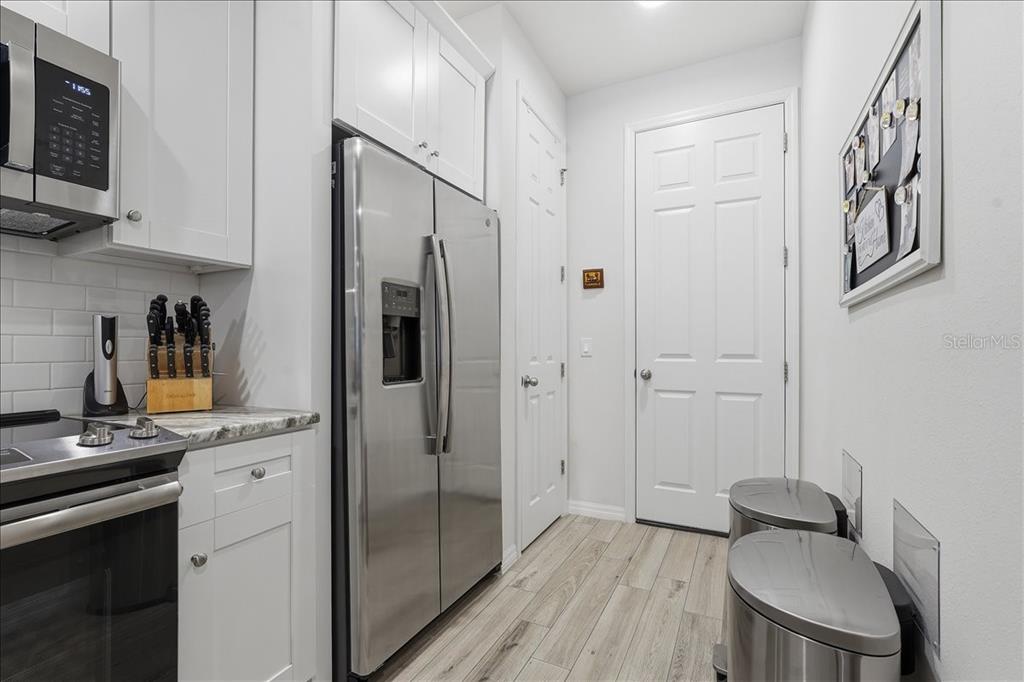 1962 Lake Ridge Boulevard Clearwater, FL 33763 - Photo 11 of 77