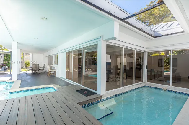 a view of outdoor space