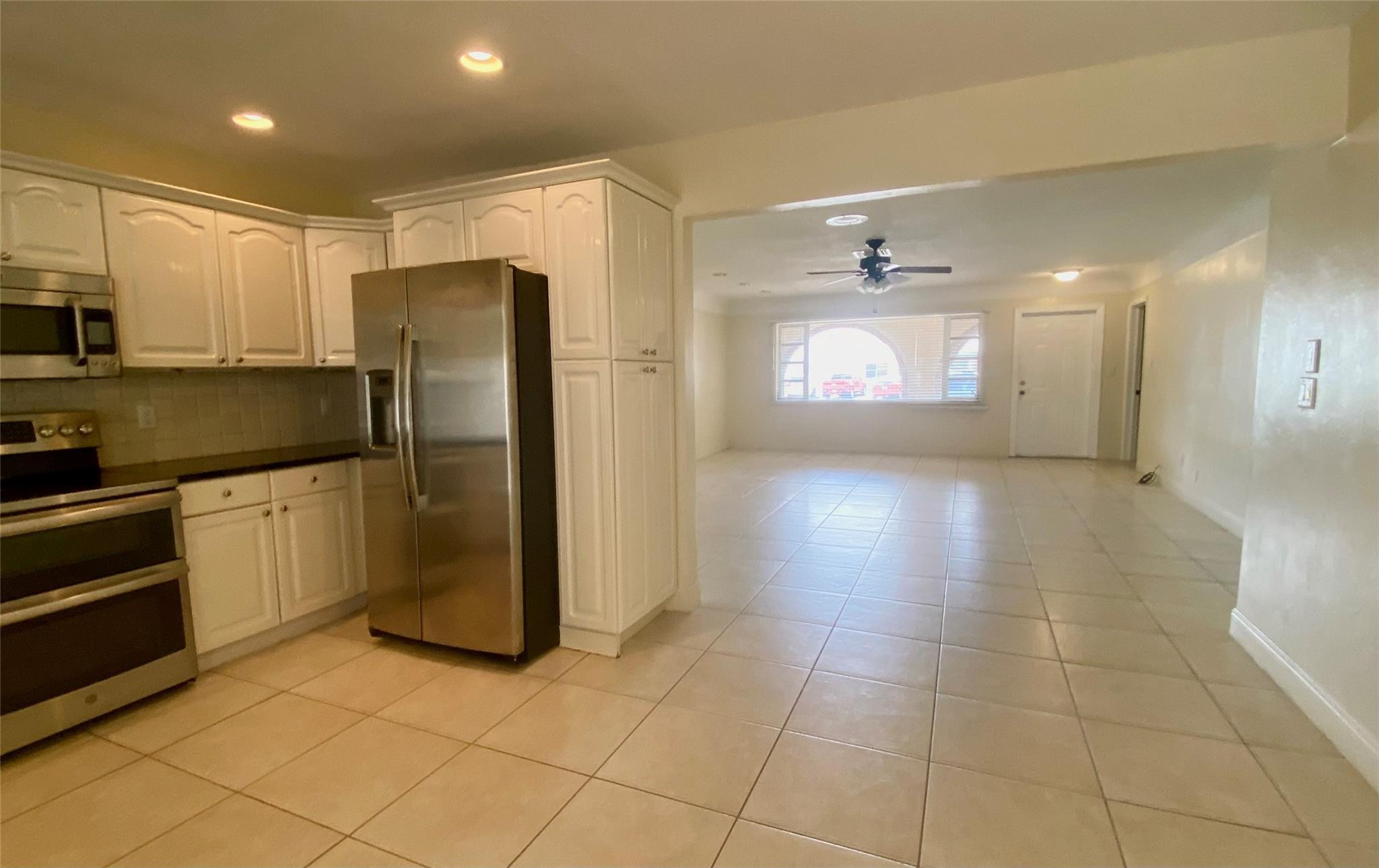 3000 Northeast 19th Terrace, Unit A Lighthouse Point, FL 33064 - Photo 3 of 12 Photo 3