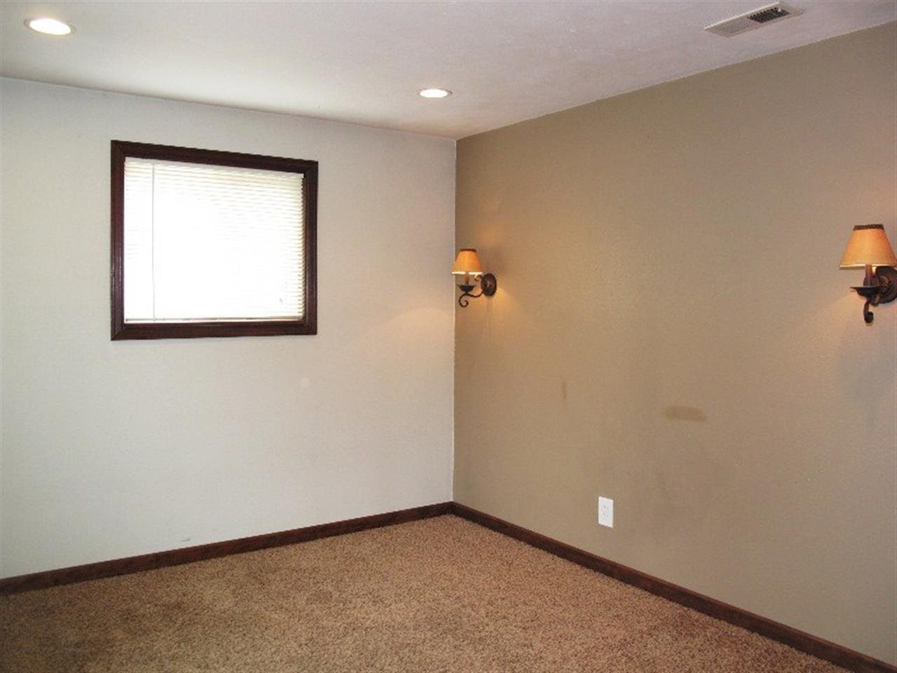 3217 North Lily Road Spokane, WA 99212 - Photo 8 of 20