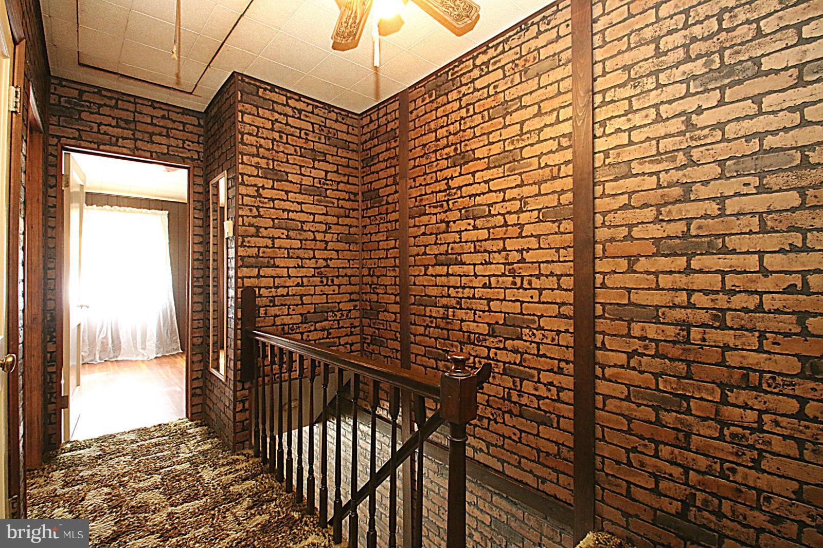 2004 Jasmine Road Baltimore, MD 21222 - Photo 14 of 29 a view of wooden balcony
