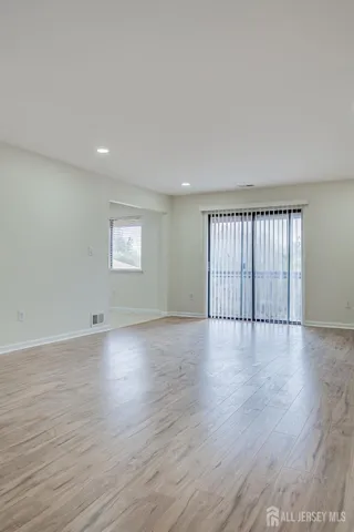 $399,000 | 1314 Edison Glen Terrace, Edison, NJ 08837