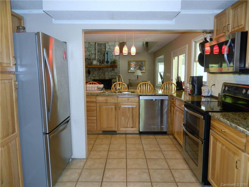 606 Unity Street Fort Mill, SC 29715 - Photo 5 of 24 Gallery Image 5