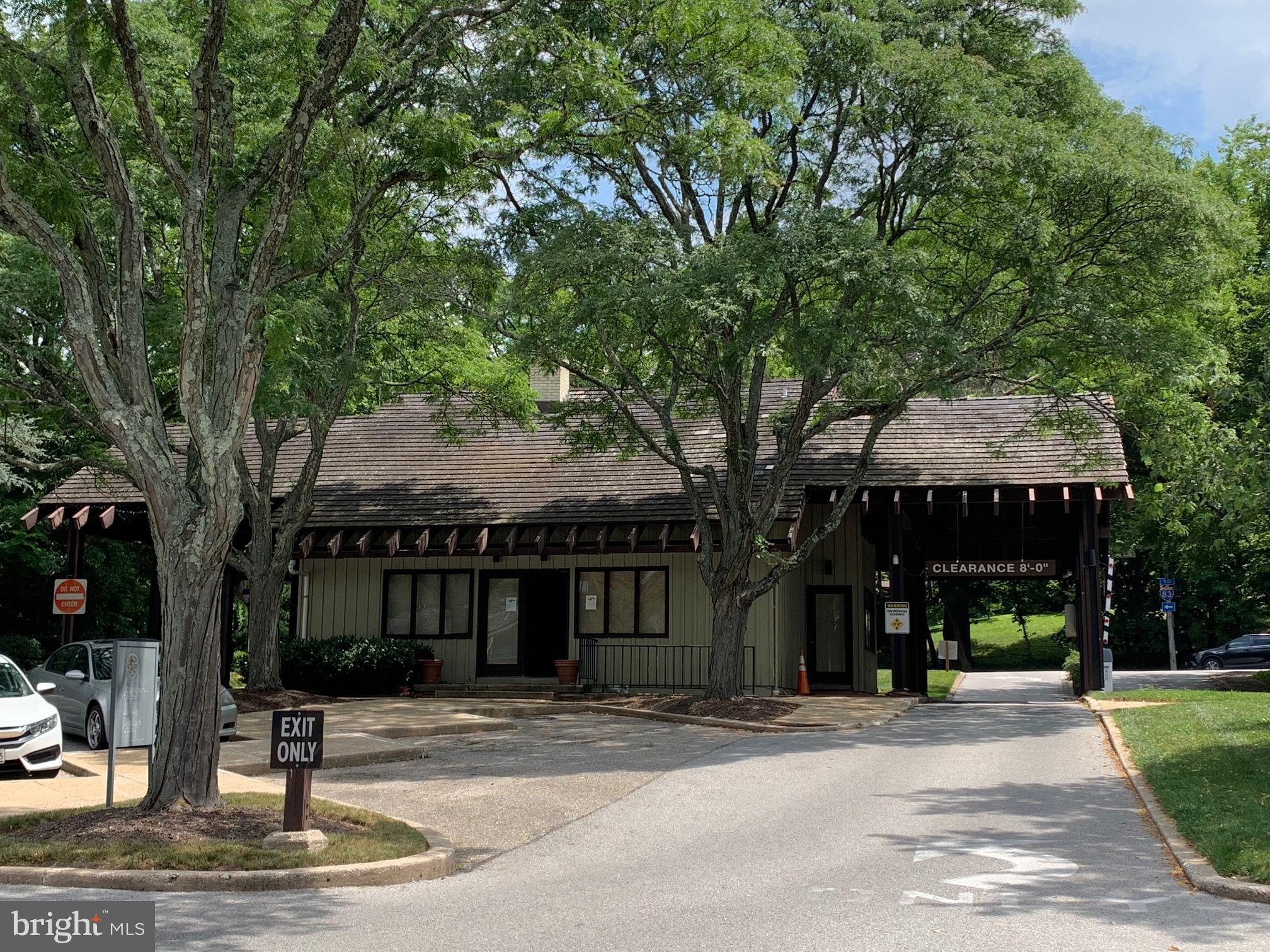 22 Cross Keys Road, Unit 22C Baltimore, MD 21210 - Photo 33 of 38 Cross Keys Gatehouse