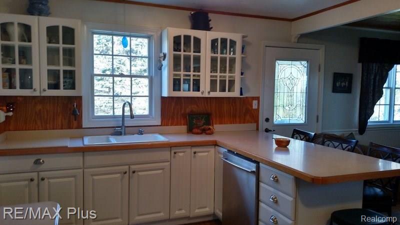 3307 Barnes Lake Road Columbiaville, MI 48421 - Photo 7 of 25 rsz_img_20151104_102613482_hdr.jpg