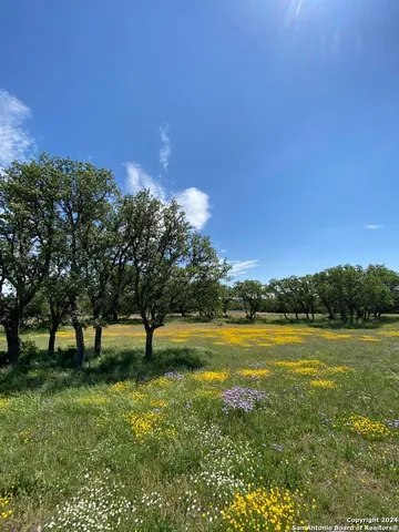 a view of outdoor space with city view