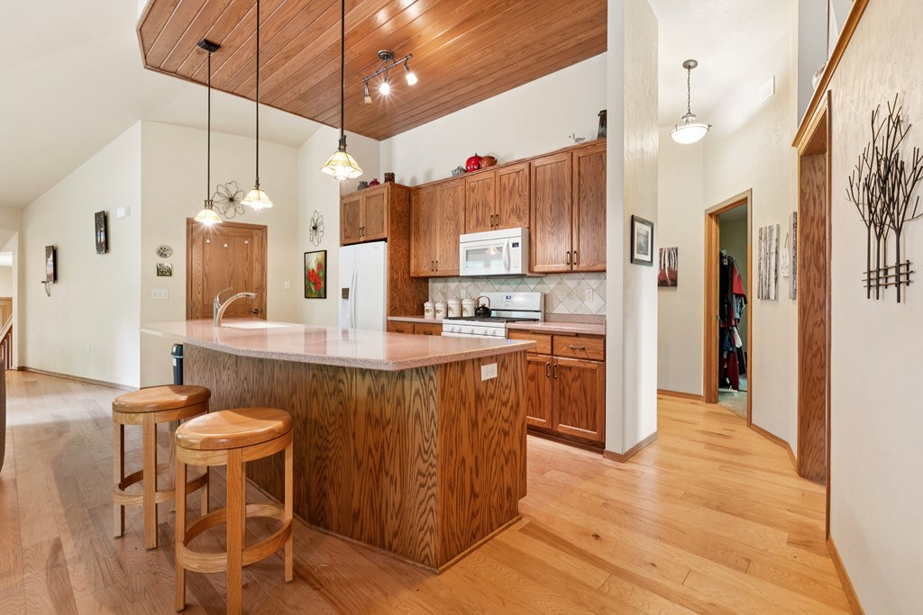 5169 Mariner Road Egg Harbor, WI 54209 - Photo 12 of 53 Gallery Image 12