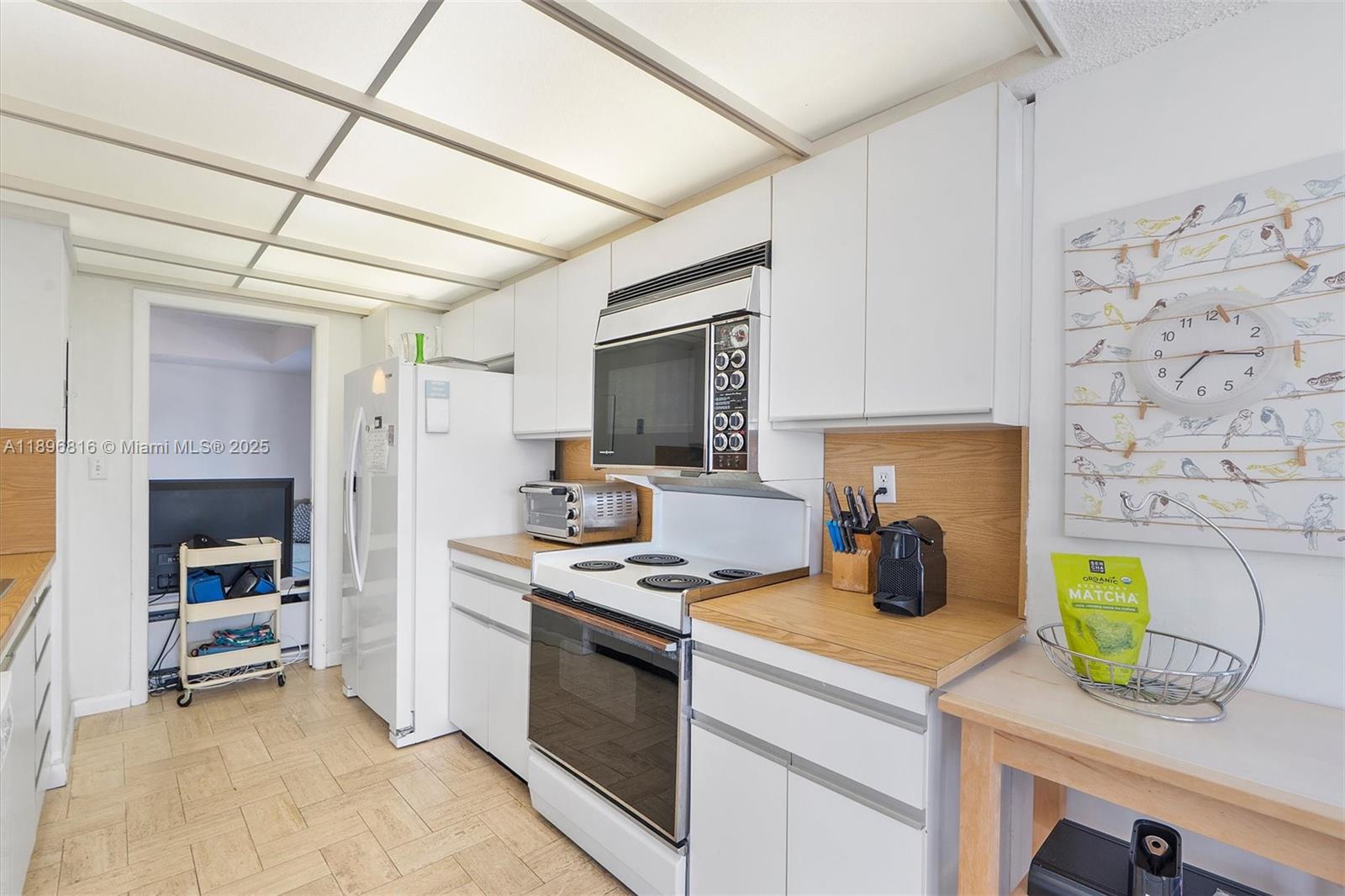 4000 Towerside Terrace, Unit 402 Miami, FL 33138 - Photo 16 of 54