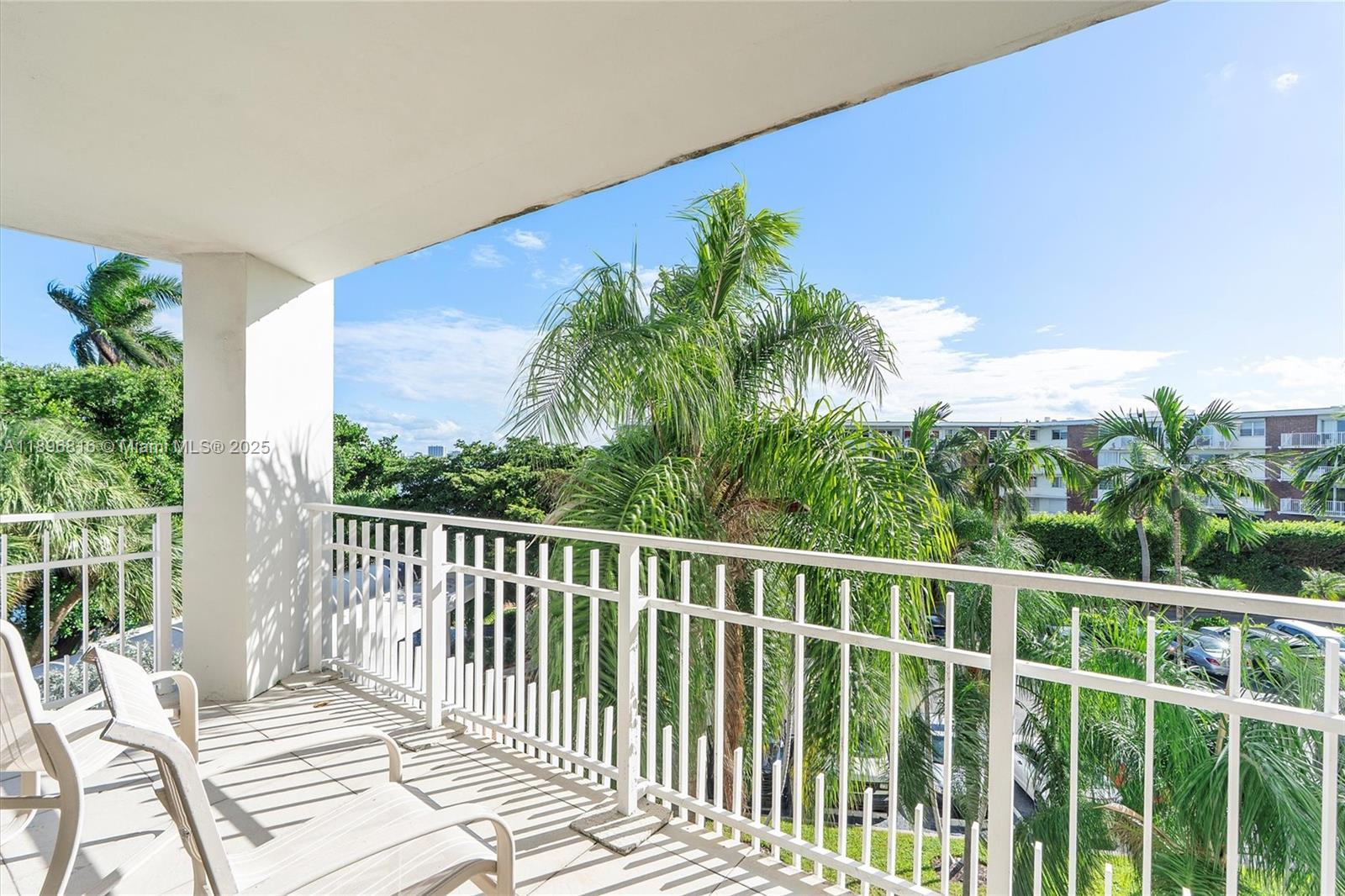4000 Towerside Terrace, Unit 402 Miami, FL 33138 - Photo 33 of 54