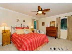 9 Poplar Forest Road Fairview, NC 28730 - Photo 16 of 24 Gallery Image 16