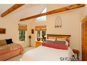 9 Poplar Forest Road Fairview, NC 28730 - Photo 17 of 24 Gallery Image 17