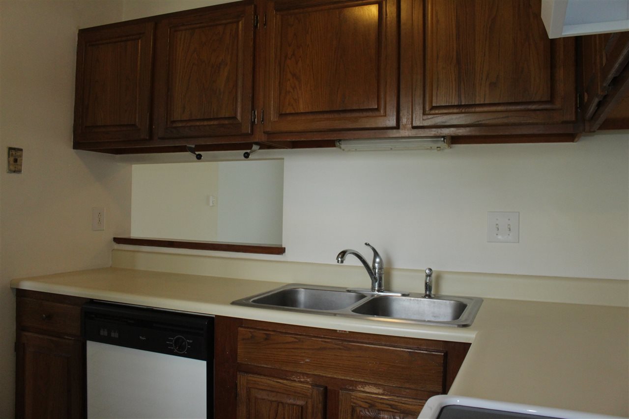 20 Gilbert Square, Unit 20 Milton, VT 05468 - Photo 6 of 29 Gallery Image 6