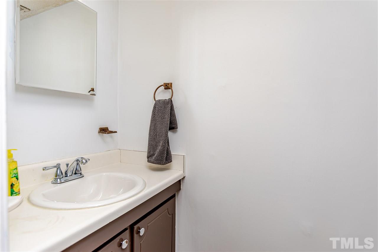 514 Pine Ridge Place, Unit 154 Raleigh, NC 27609 - Photo 16 of 21