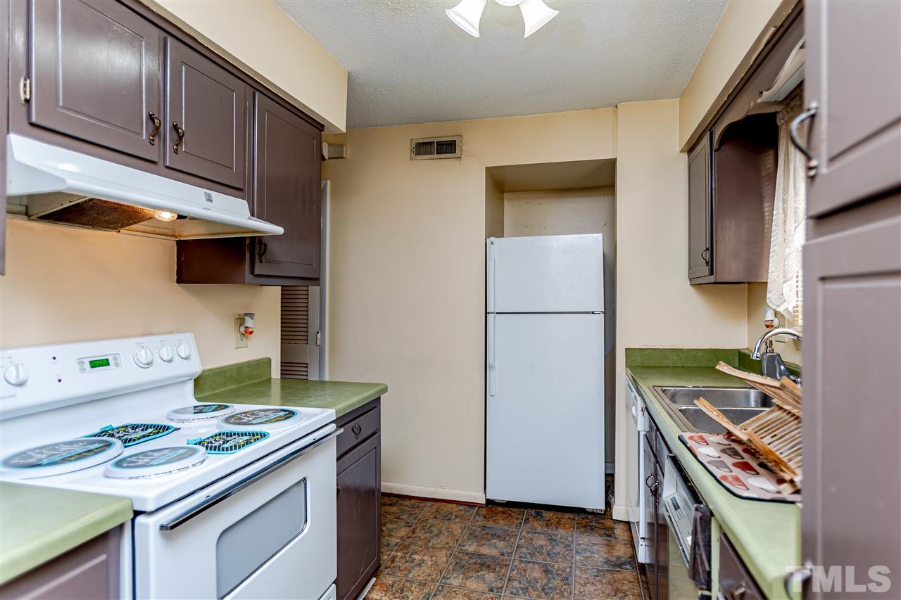 514 Pine Ridge Place, Unit 154 Raleigh, NC 27609 - Photo 5 of 21