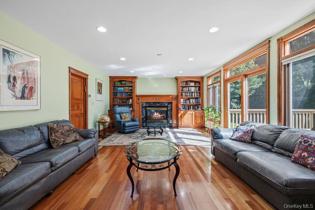 10 Rockingham Road Spring Valley, NY 10977 - Photo 7 of 35 Actual
