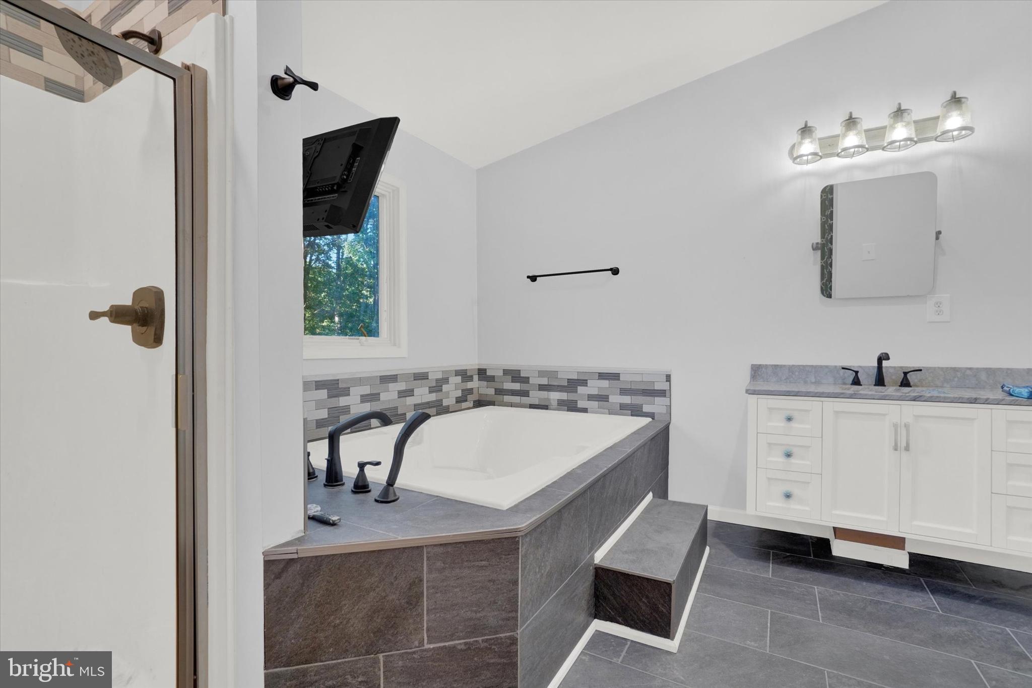 151 Cold Stream Trail Felton, PA 17322 - Photo 16 of 31 Primary Bathroom