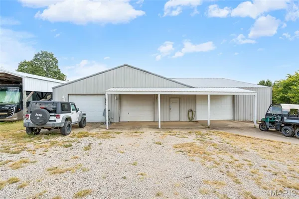 $640,000 | 14108 Lynn Road, Poplar Bluff, MO 63901