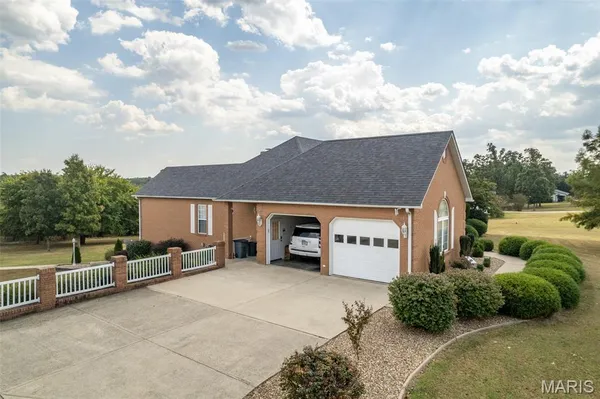 $640,000 | 14108 Lynn Road, Poplar Bluff, MO 63901