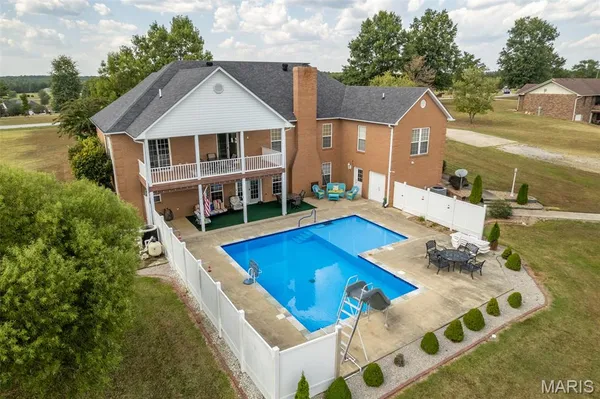 $640,000 | 14108 Lynn Road, Poplar Bluff, MO 63901