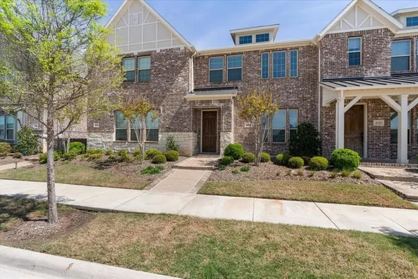 $2,899 | 4725 Smokey Quartz Lane, Arlington, TX 76005
