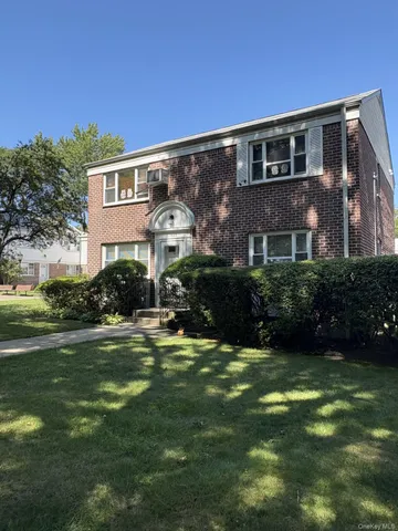 $379,000 | 15-63 212th Street, Unit 154 | Bay Terrace