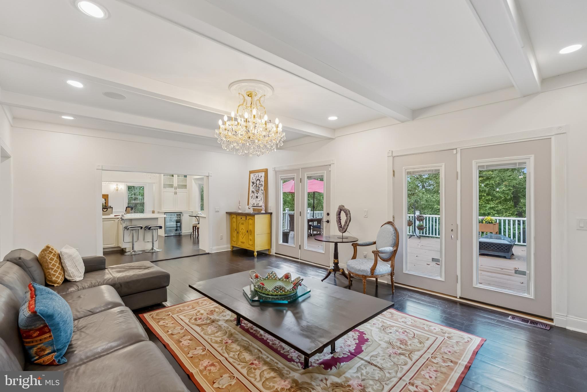 10900 Tara Road Potomac, MD 20854 - Photo 15 of 33 a living room with furniture and wooden floor