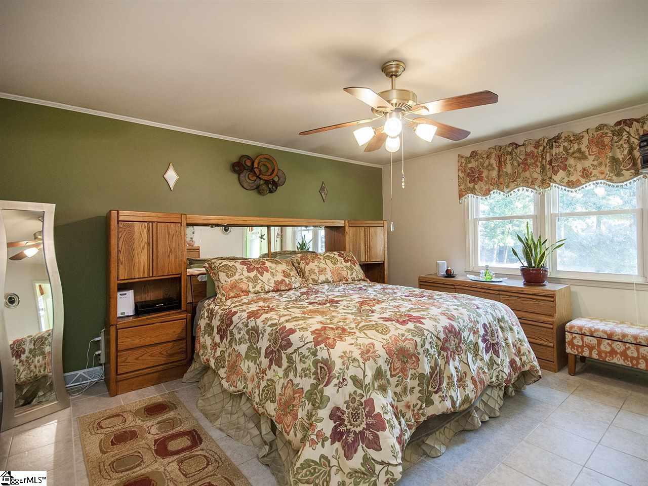 406 Adams Mill Road Mauldin, SC 29662 - Photo 18 of 34 Gallery Image 18