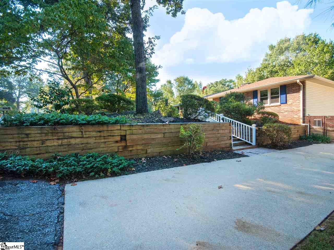 406 Adams Mill Road Mauldin, SC 29662 - Photo 3 of 34 Gallery Image 3