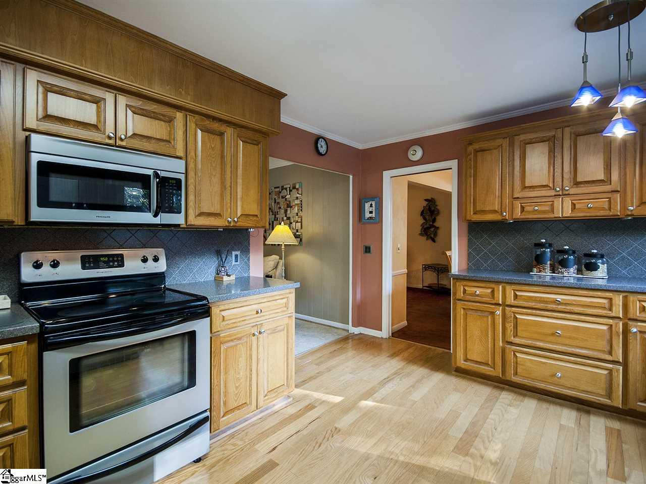 406 Adams Mill Road Mauldin, SC 29662 - Photo 27 of 34 Gallery Image 27