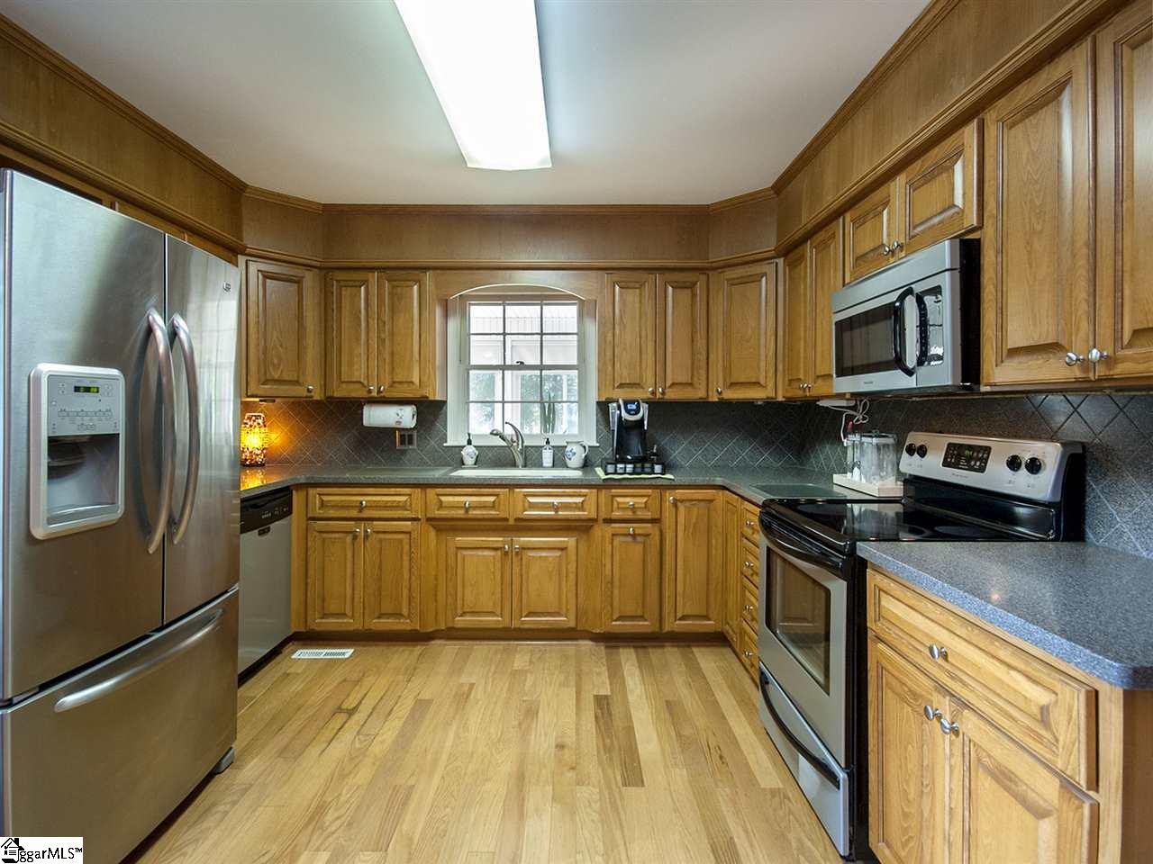 406 Adams Mill Road Mauldin, SC 29662 - Photo 29 of 34 Gallery Image 29