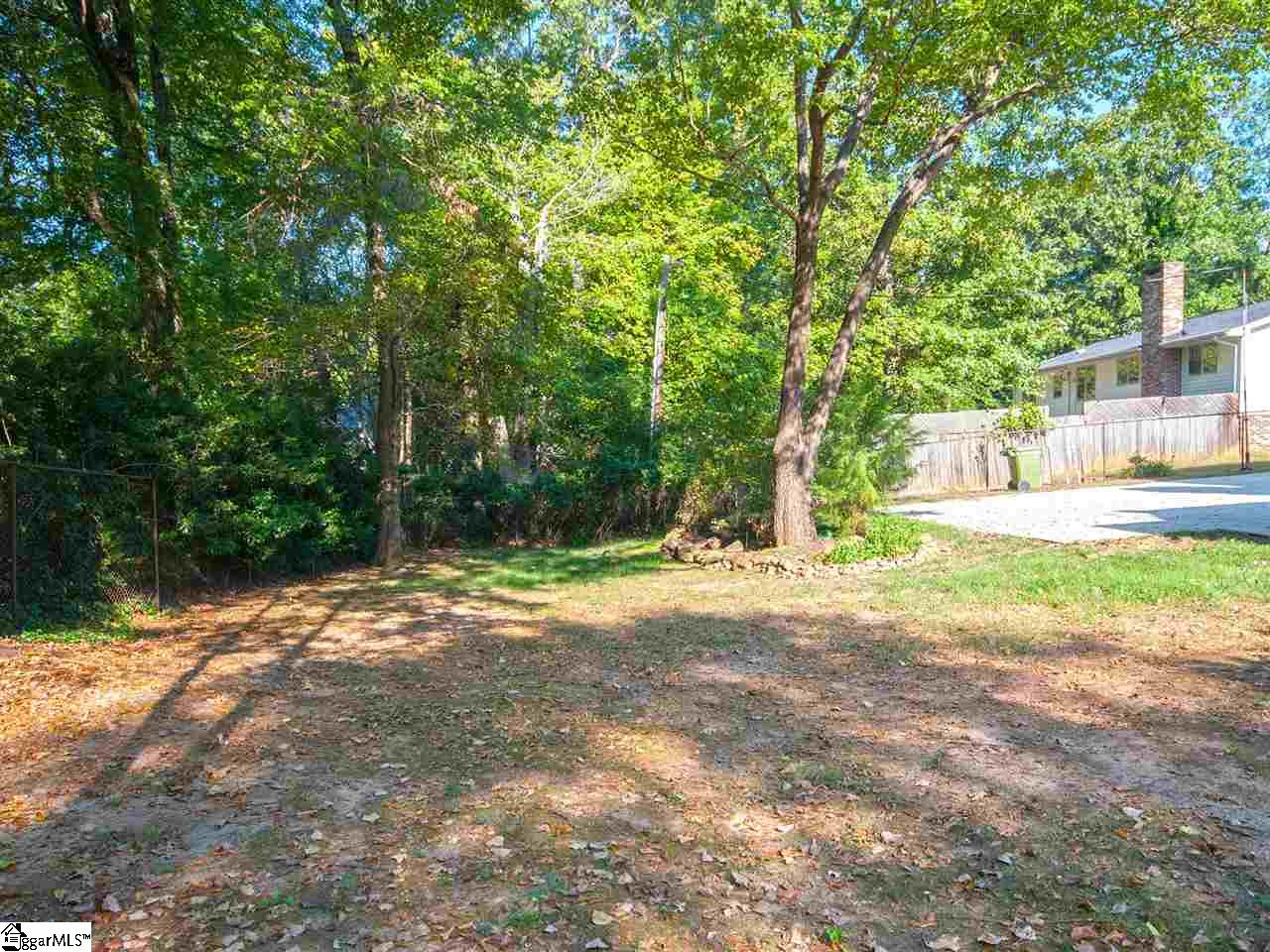 406 Adams Mill Road Mauldin, SC 29662 - Photo 5 of 34 Gallery Image 5