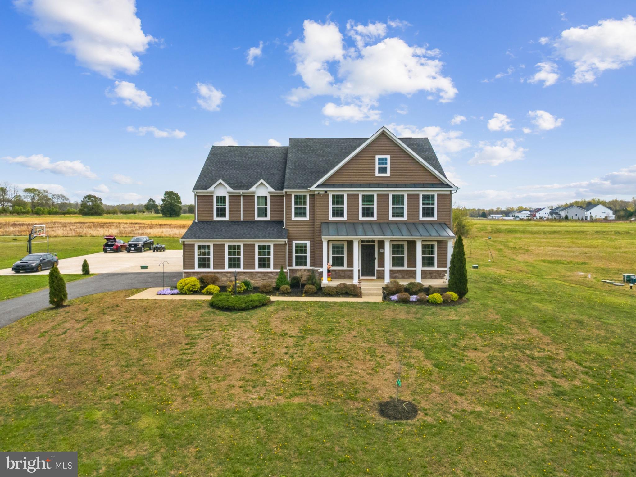 14081 Carriage Ford Road Nokesville, VA 20181 - Photo 3 of 40 Charming home on spacious grounds.