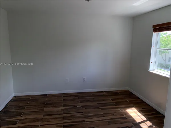 $2,000 | 3001 Southeast 17th Avenue, Unit 3001, Homestead, FL 33035