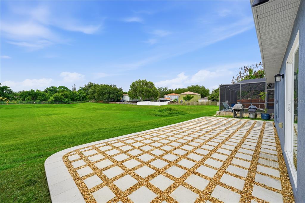 5217 Mango Fruit Street Seffner, FL 33584 - Photo 7 of 28